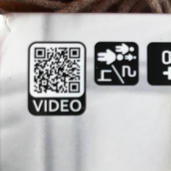 Quoridor Game of Strategy Layrinths Foldable Board with Drawers Barriers Pawns - Picture 5 of 5